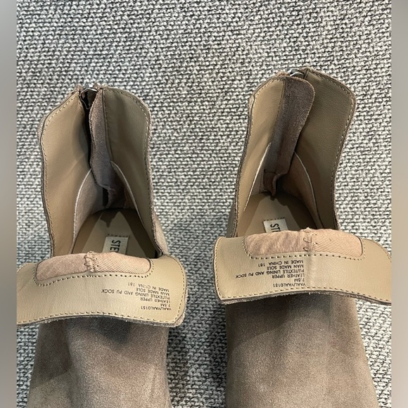 Steve Madden Tan Ankle Booties with Elastic Panels - Picture 12 of 16